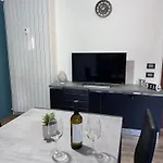 Virgilio House 아파트 스트레사