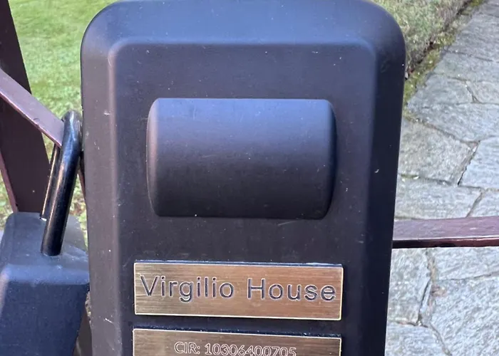 Virgilio House Appartement *